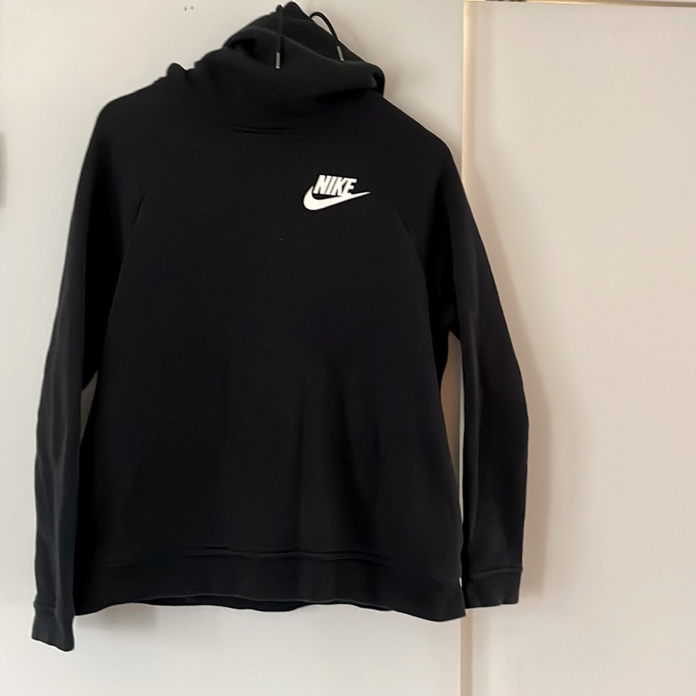 Nike Long neck brand-new black hoodie super soft size large women’s fits medium